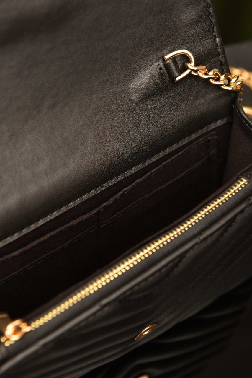YSI - Cassandre Leather Wallet on Chain